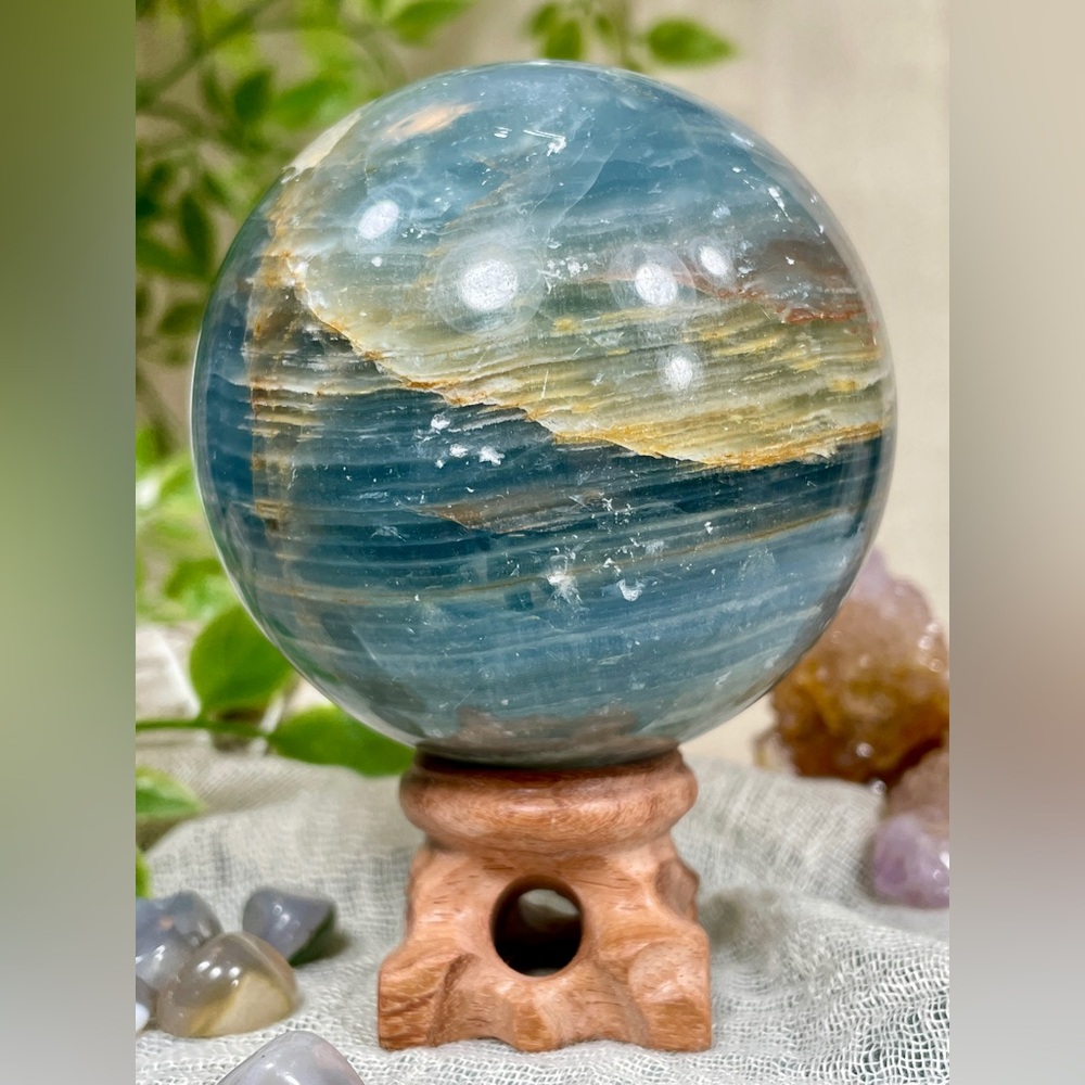 2460 Blue Onyx Crystal Sphere - Picture 6 of 12